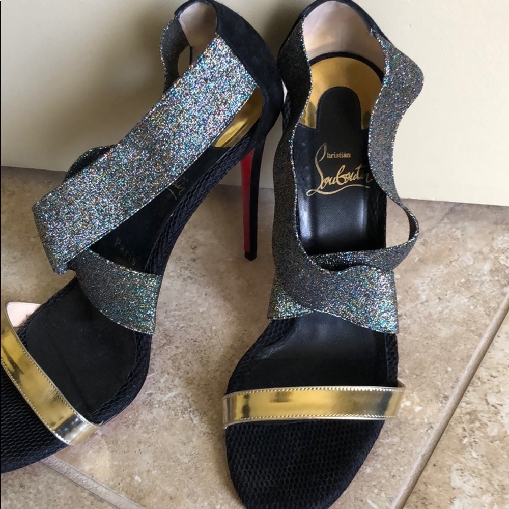 Christian Louboutin heels - Picture 3 of 10